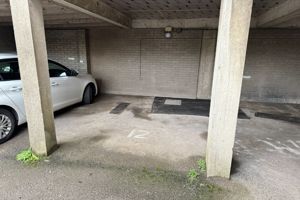 Parking- click for photo gallery
